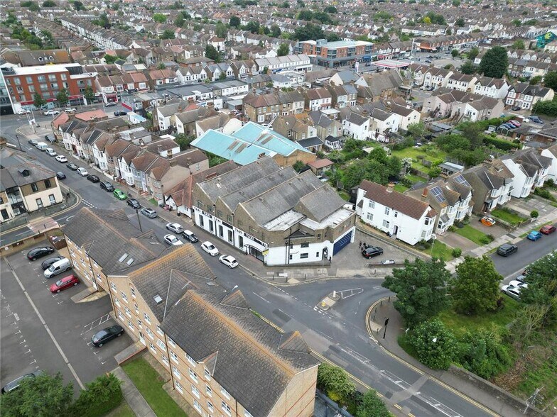 50 Chase Rd, Southend On Sea en alquiler - Foto del edificio - Imagen 2 de 19
