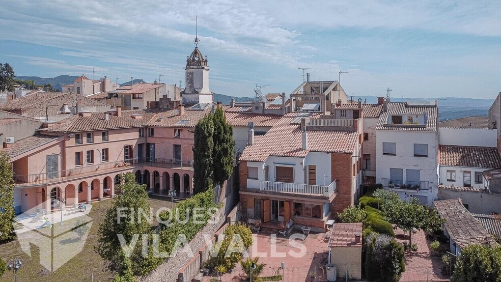 Terreno en Sant Feliu de Codines, Barcelona en venta - Foto del edificio - Imagen 2 de 6