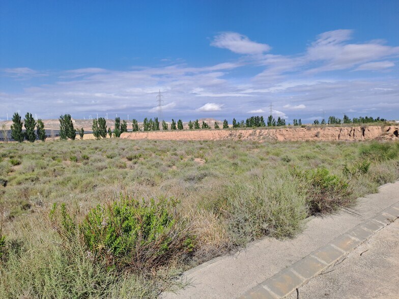 Terreno en Muel en venta - Foto del edificio - Imagen 3 de 9