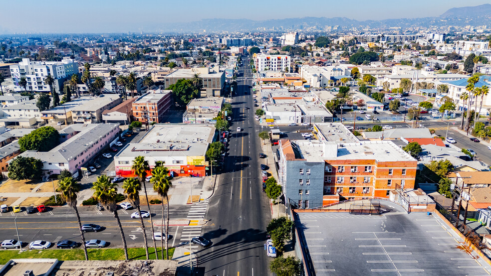 2731 Beverly Blvd, Los Angeles, CA en venta - Foto del edificio - Imagen 3 de 26