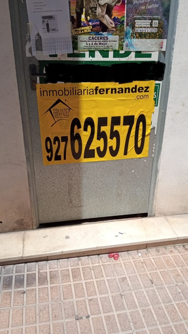 Local en Cáceres en venta Foto del edificio- Imagen 1 de 2