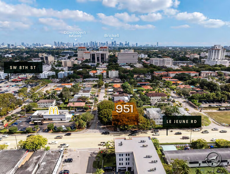 951 S Le Jeune Rd, Coral Gables, FL en venta - Vista aérea - Imagen 3 de 27