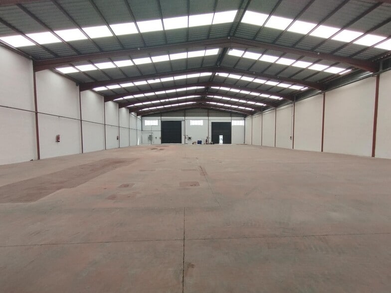 Nave en Crevillent en alquiler - Foto del edificio - Imagen 2 de 6