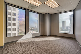 2100 West Loop South, Houston, TX en alquiler Foto del interior- Imagen 2 de 4