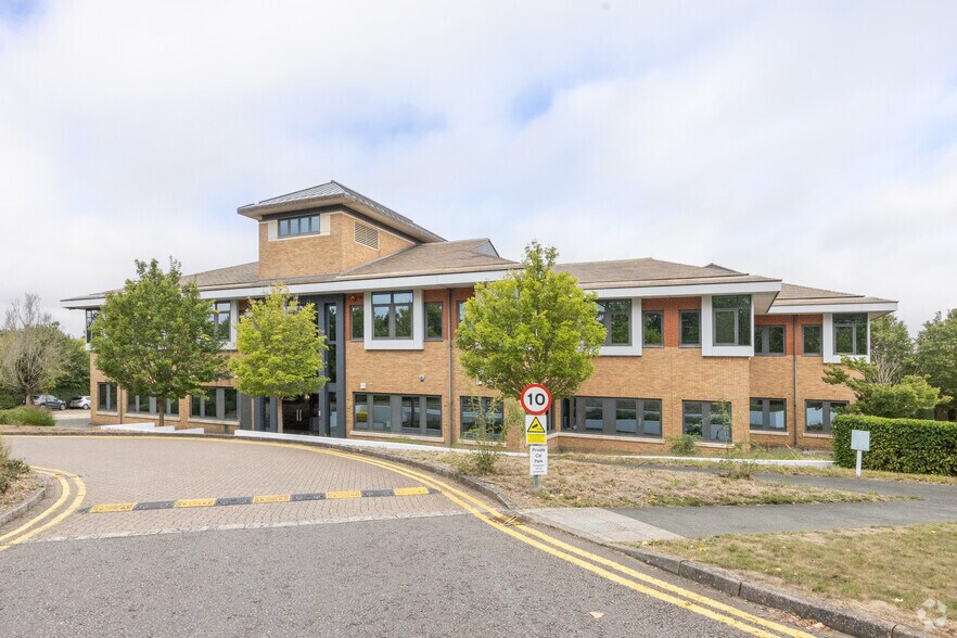 Timbold Dr, Milton Keynes en alquiler - Foto principal - Imagen 3 de 4