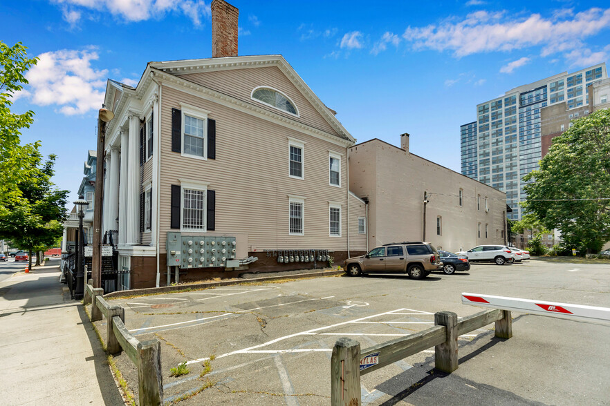 32 Elm St, New Haven, CT en alquiler - Foto del edificio - Imagen 3 de 12