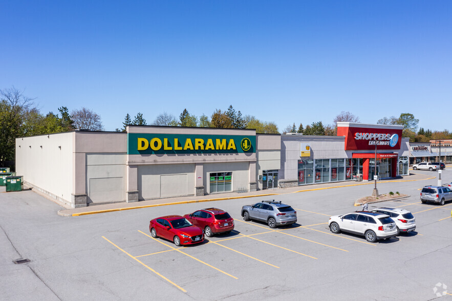 1300 Stittsville Main St, Ottawa, ON en alquiler - Foto del edificio - Imagen 3 de 4