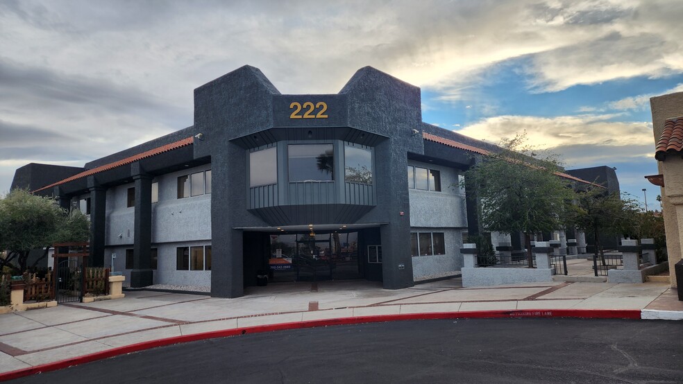 222-228 S Rainbow Blvd, Las Vegas, NV en alquiler - Foto del edificio - Imagen 1 de 12