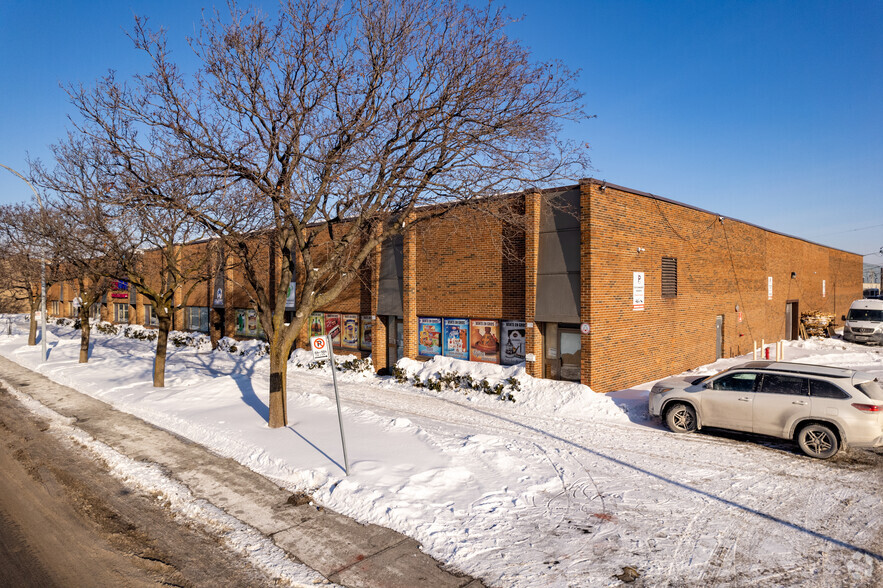 7729-7735 Rue Valdombre, Saint-leonard, QC en venta - Foto principal - Imagen 1 de 4