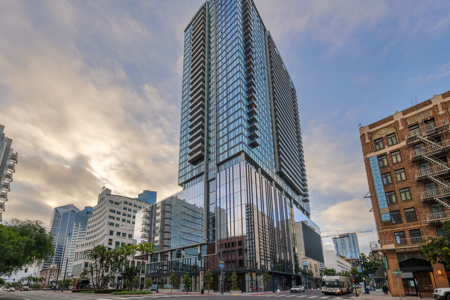 1011 Union St, San Diego, CA en alquiler - Foto del edificio - Imagen 3 de 11