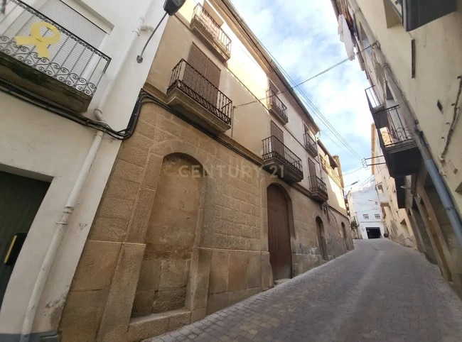 Más detalles de Carrer Riu, 14, Ascó - Local en venta