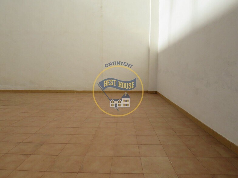 Local en València en venta - Foto del edificio - Imagen 3 de 6