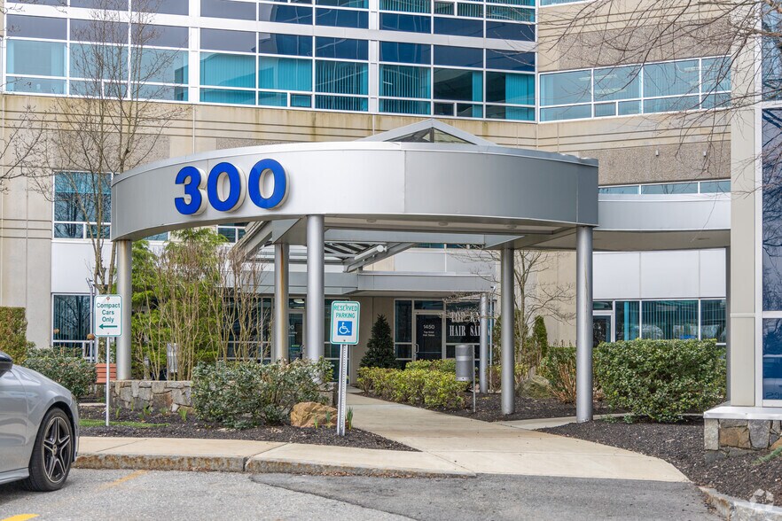 300-400 Tradecenter, Woburn, MA en alquiler - Foto del edificio - Imagen 3 de 6