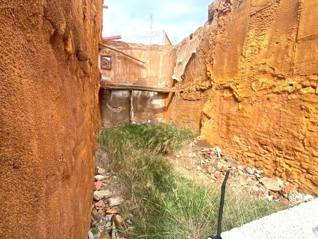 Más detalles de Calle Magnate, Tarazona - Terreno en venta