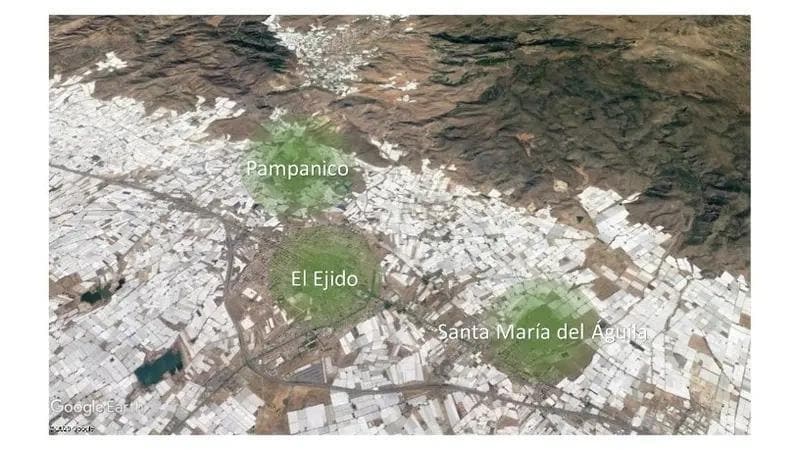 Terreno en El Ejido, Almería en venta - Foto del edificio - Imagen 2 de 5