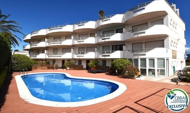 Más detalles de Edificio residencial​ en venta