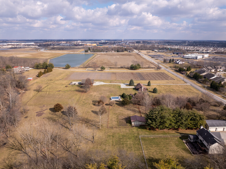 12198 E 136th St, Noblesville, IN en venta - Vista aérea - Imagen 1 de 19