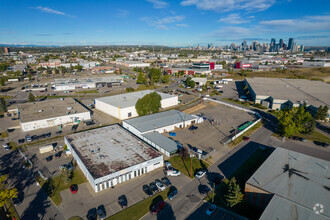 1560 Hastings Cres SE, Calgary, AB - VISTA AÉREA  vista de mapa - Image1