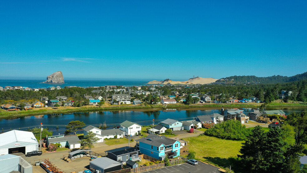 34970 Brooten rd, Pacific City, OR en venta - Foto del edificio - Imagen 1 de 16