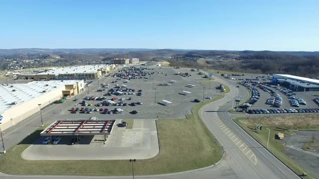 4001-5001 University Town Center Dr, Morgantown, WV en alquiler - Vídeo de anuncio comercial - Imagen 2 de 76