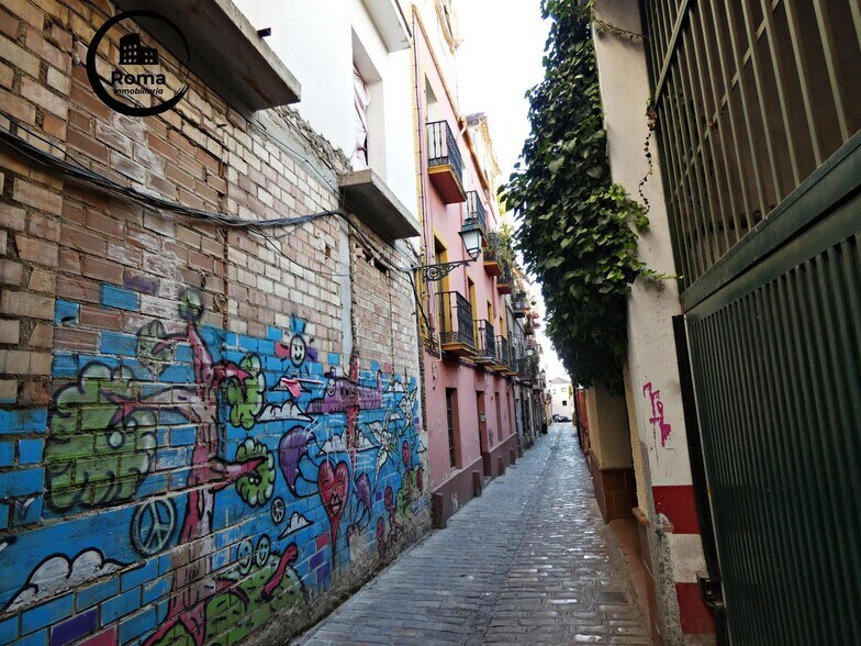 Edificio residencial en Granada en venta - Foto del edificio - Imagen 3 de 38