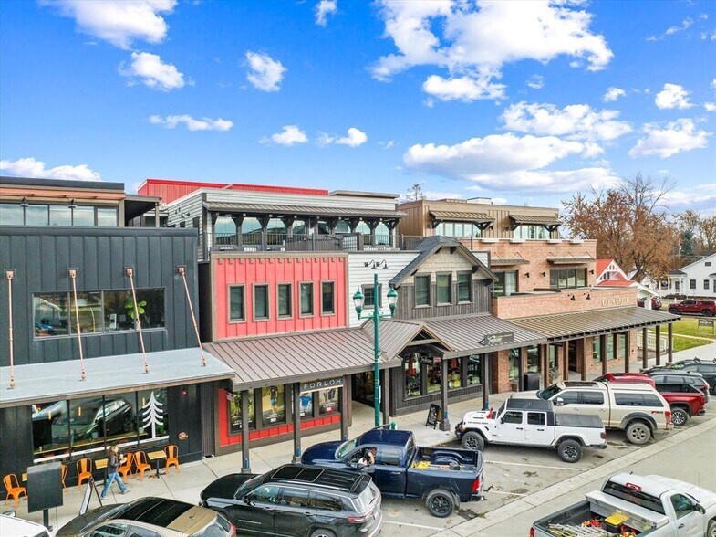 317 Central Ave, Whitefish, MT en venta - Foto del edificio - Imagen 2 de 6