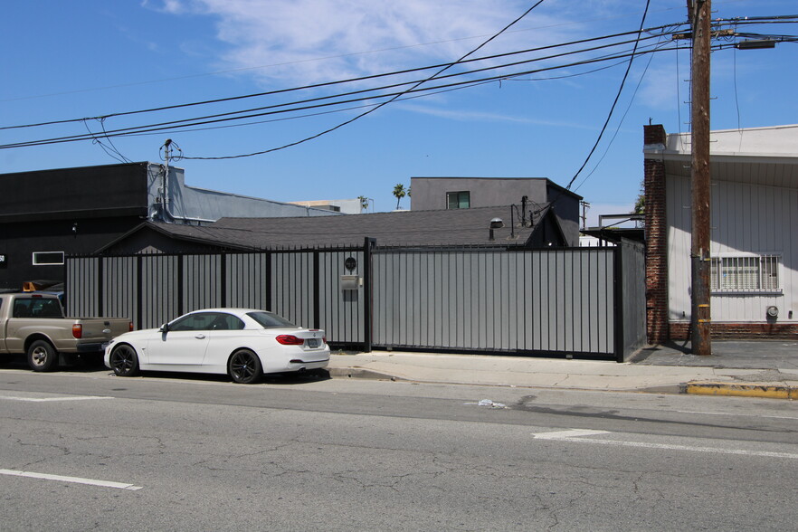 5244 Vineland Ave, North Hollywood, CA en alquiler - Foto del edificio - Imagen 1 de 14