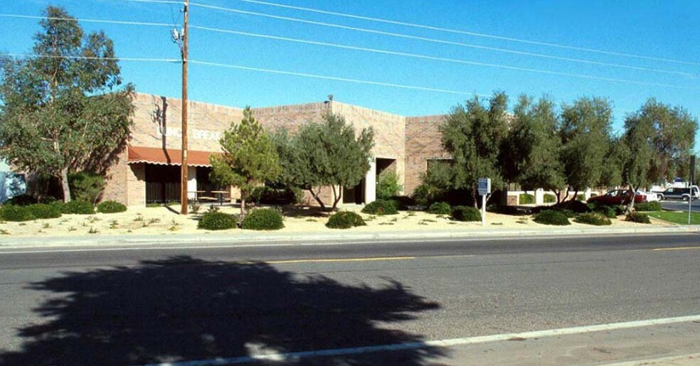 3702 E Roeser Rd, Phoenix, AZ en alquiler - Foto del edificio - Imagen 3 de 3