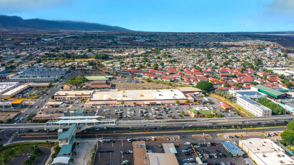 94-144 Farrington Hwy, Waipahu, HI en alquiler - Foto del edificio - Imagen 2 de 17