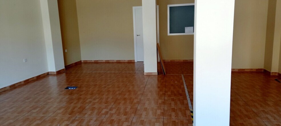 Local en Cáceres en alquiler - Foto del edificio - Imagen 1 de 8