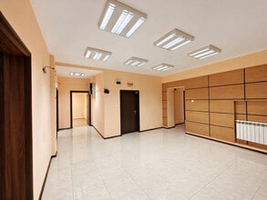 Oficina en 15 Ulitsa Graf Ignatiev, Sofia en alquiler Foto del interior- Imagen 2 de 18