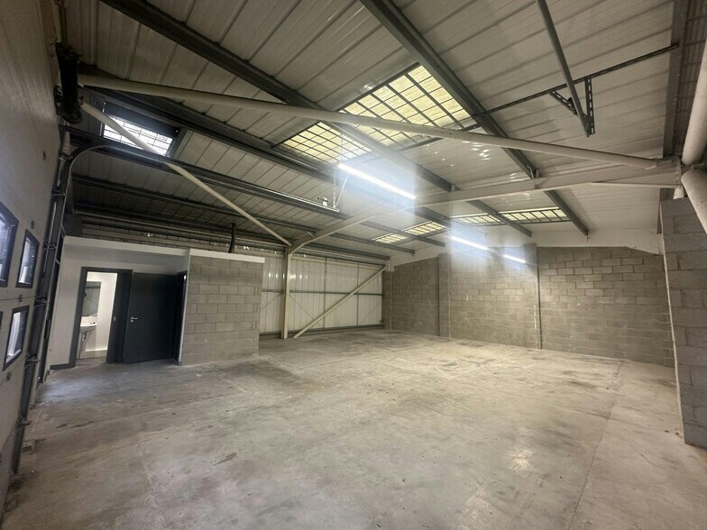 Brookside Business Park, Manchester en alquiler - Foto del edificio - Imagen 3 de 7