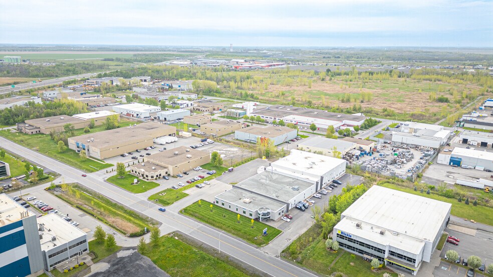 275 Av Liberté, Candiac, QC en alquiler - Vista aérea - Imagen 3 de 8