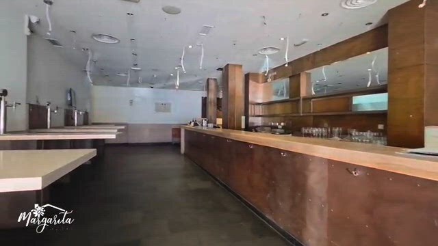 Calle Víctor Andrés Belaunde, 22, Madrid, Madrid en venta - Vídeo de anuncio comercial - Imagen 2 de 20