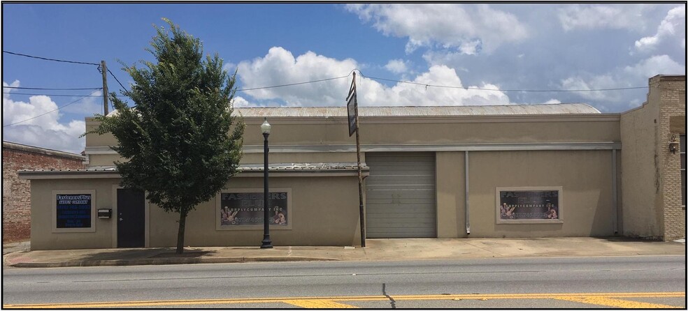 852 Martin Luther King Jr Blvd, Macon-Bibb, GA en alquiler - Foto principal - Imagen 1 de 13