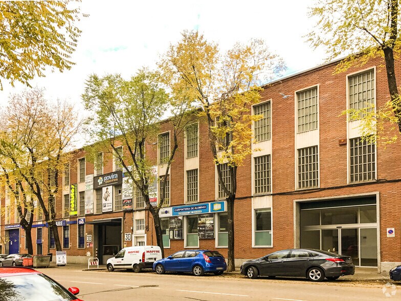 Nave en Madrid, Madrid en venta - Foto principal - Imagen 1 de 4