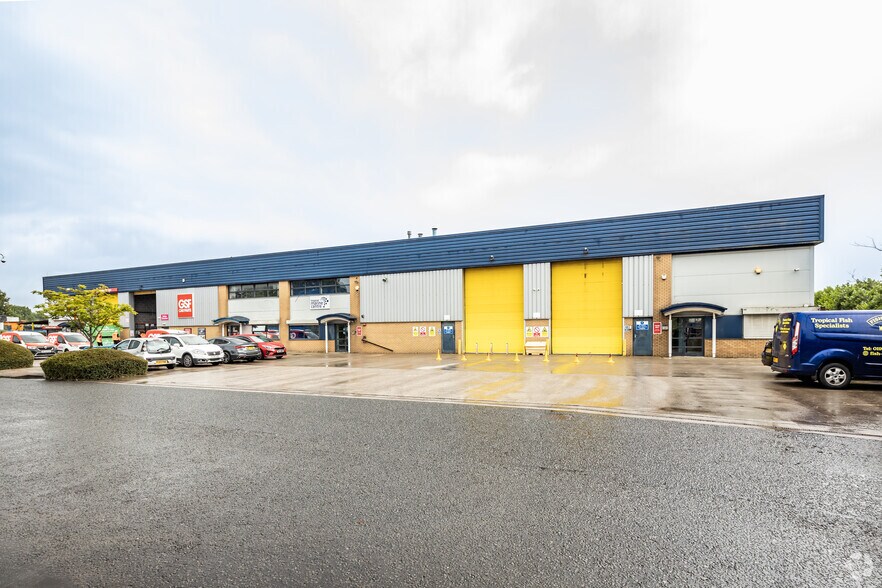 Harper Rd, Manchester en alquiler - Foto del edificio - Imagen 2 de 2