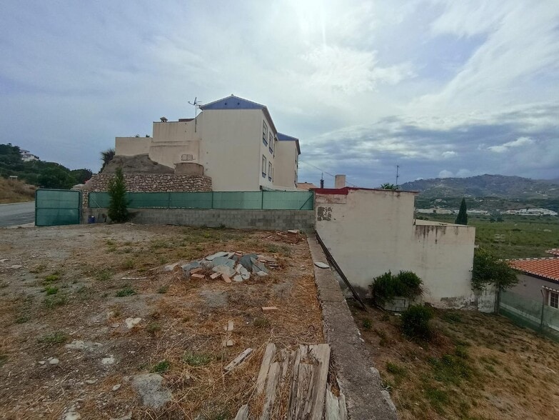 Terreno en Almuñécar, Granada en venta - Foto del edificio - Imagen 2 de 10
