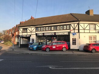 Más detalles de 16 Buckingham Rd, Milton Keynes - Local en venta