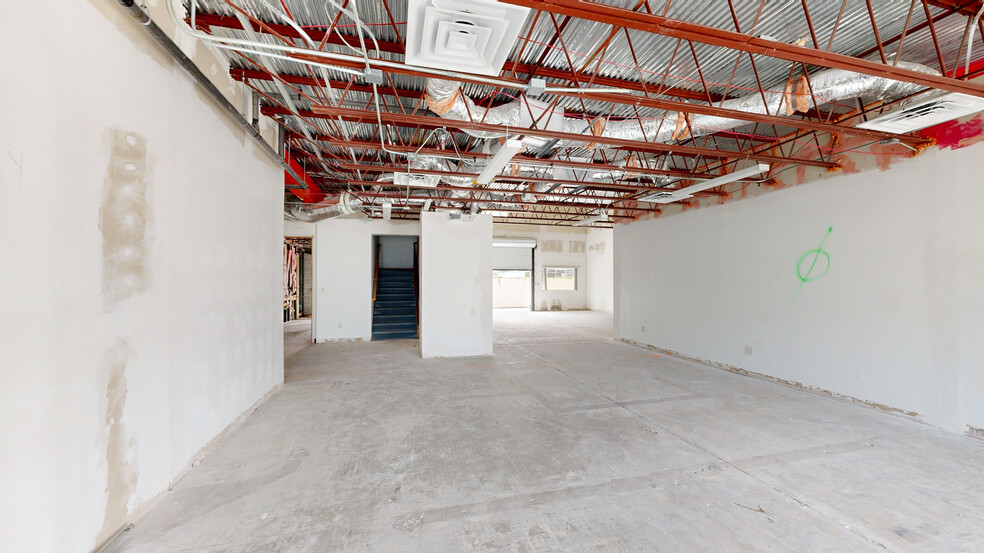 2211 2nd Ave N, Lake Worth, FL en alquiler - Matterport 3D Scan - Imagen 2 de 12