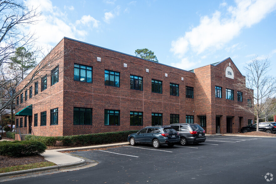 1516 E Franklin St, Chapel Hill, NC en alquiler - Foto del edificio - Imagen 3 de 6