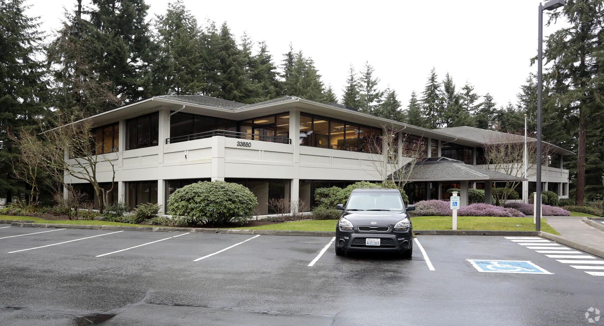 33650 6th Ave S, Federal Way, WA en alquiler Foto del edificio- Imagen 1 de 22