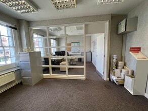 53-57 High St, Newmarket en alquiler Foto del interior- Imagen 1 de 3