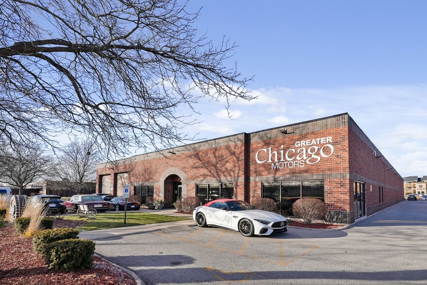 500 Mitchell Rd, Glendale Heights, IL en venta - Foto del edificio - Imagen 1 de 23