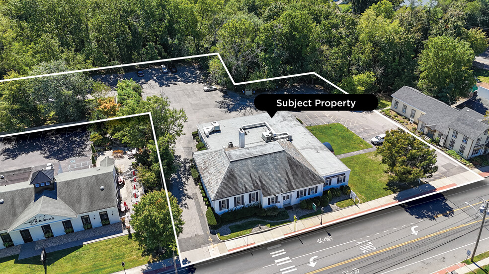 300 Main St, East Setauket, NY en venta - Foto del edificio - Imagen 3 de 5