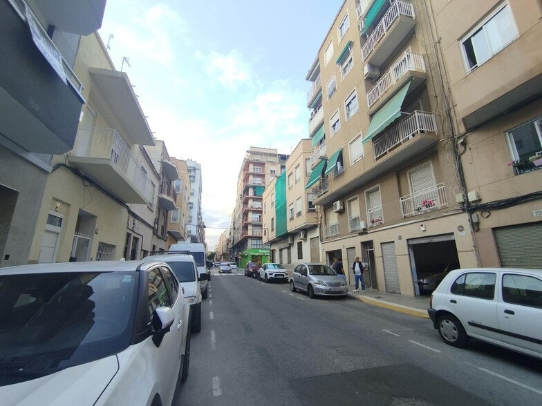 Carrer Capitán Baltasar Tristany, 75, Elche, Alicante en alquiler - Foto del edificio - Imagen 3 de 15