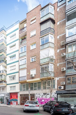 Más detalles de Calle del General Díaz Porlier, 48, Madrid - Local en alquiler