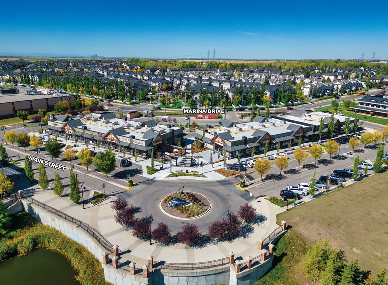 175 Chestermere Station Way, Chestermere, AB en alquiler - Vista aérea - Imagen 2 de 2