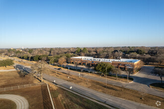 3851 SW Green Oaks Blvd, Arlington, TX - vista aérea  vista de mapa