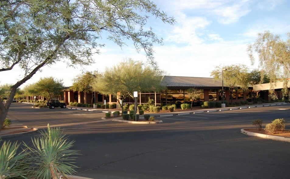 15300 N 90th St, Scottsdale, AZ en alquiler - Foto del edificio - Imagen 1 de 7